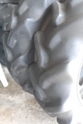 ขายยางยี่ห้อ OTANI ขอบ12.4-24 พร้อมใช้งาน  รับสั่งและส่งถึงที่ทั่วประเทศ  สนใจติดต่อ 084-9997463