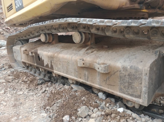 ขายด่วน!! Komatsu PC300-8 สภาพสวยค่ะ