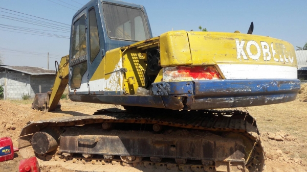 ขายแบคโฮโกเบ SK200-/// ไฟตัดเอกสารเล่มทะเบียนราคา 400,000 ต่อรอง