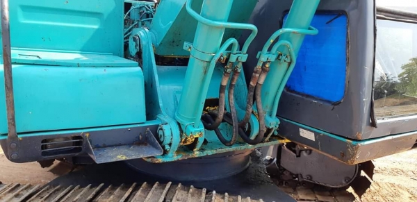 KOBELCO 100 MackIll ไฟฟ้าครบ แอร์เย็น พร้อมใช้งานเจ้าของขายเอง KOBELCO 100 MackIll ไฟฟ้าครบ แอร์เย็น พร้อมใช้งานเจ้าของขายเอง