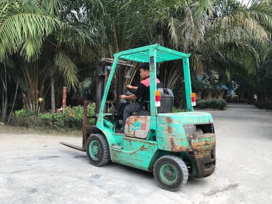 ขายFORKLIFT MITSUBISHI FD20(2ตัน)(ดีเซล) สวยเดิมจากญี่ปุ่น ยังไม่เคยใช้ในไทย 139,000เท่านั้น!!