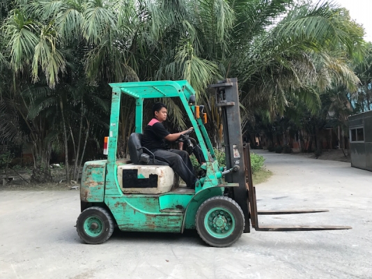 ขายFORKLIFT MITSUBISHI FD20(2ตัน)(ดีเซล) สวยเดิมจากญี่ปุ่น ยังไม่เคยใช้ในไทย 139,000เท่านั้น!!