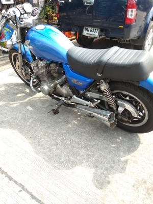 ขายเครื่องcb750 custom