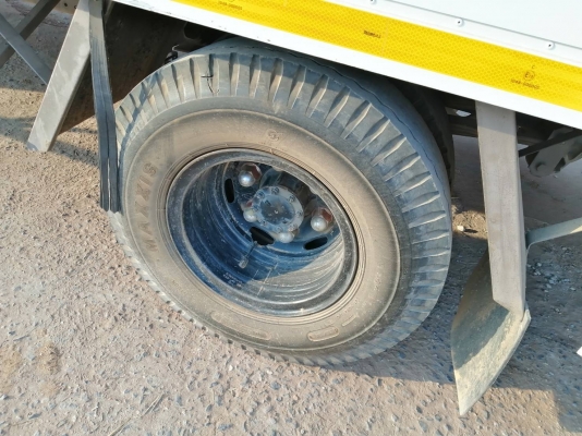 ขายหกล้อ ขายหกล้อ