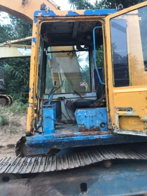 ขายด่วน รถแบคโฮ Komatsu 120รุ่น3 บูมยาว รถพร้อมใช้งาน มีเอกสารซื้อขาย เพียง 360000 บาท