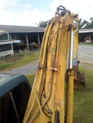 ขายแบคโฮ KOBELCO SK200-/// ไฟตัดไม่มีเอกสารราคา 450,000