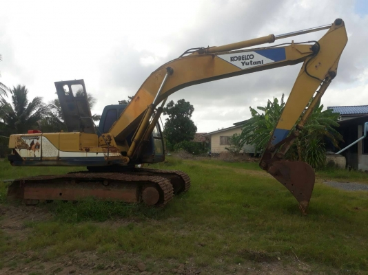 ขายแบคโฮ KOBELCO SK200/// ไฟตัดไม่มีเอกสารราคา