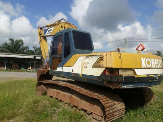 ขายแบคโฮ KOBELCO SK200/// ไฟตัดไม่มีเอกสารราคา