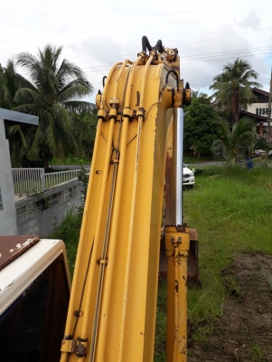 ขายแบคโฮ KOMATSU.PC200-5 ไฟเต็มเอกสารอินวอยราคา 650,000