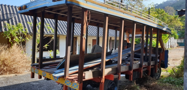 โครงสร้างรถพร้อมทะเบียน รถยี่ห้ออีซูซุ  ทะเบียนพร้อมโอน  ขนาด 110 แรงม้า  แซซซีสวย  เครื่อง+เกียร์+เฟื่องท้ายมีครบ