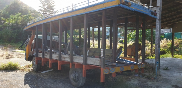 โครงสร้างรถพร้อมทะเบียน รถยี่ห้ออีซูซุ  ทะเบียนพร้อมโอน  ขนาด 110 แรงม้า  แซซซีสวย  เครื่อง+เกียร์+เฟื่องท้ายมีครบ