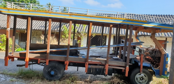 โครงสร้างรถพร้อมทะเบียน รถยี่ห้ออีซูซุ  ทะเบียนพร้อมโอน  ขนาด 110 แรงม้า  แซซซีสวย  เครื่อง+เกียร์+เฟื่องท้ายมีครบ