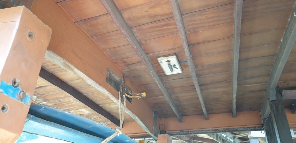 โครงสร้างรถพร้อมทะเบียน รถยี่ห้ออีซูซุ  ทะเบียนพร้อมโอน  ขนาด 110 แรงม้า  แซซซีสวย  เครื่อง+เกียร์+เฟื่องท้ายมีครบ