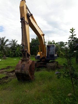 ขายแบคโฮ KOMATSU.PC200-5 ไฟเต็มเอกสารอินวอยราคา 650,000 ขายแบคโฮ KOMATSU.PC200-5 ไฟเต็มเอกสารอินวอยราคา 650,000