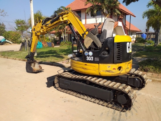 ขายรถขุดCAT303SR เครื่องมิตซูบิชิ เครื่องยนต์S3L ขนาด 3 สูบ คอนโทรลสั้น(น้ำมัน) ปั้มนิ้ว แทรคเหล็กก๊อปยาง ใบมีด รถเดิมๆเก่านอก มีเอกสาร ยังไม่ผ่านการใช้งานในไทย