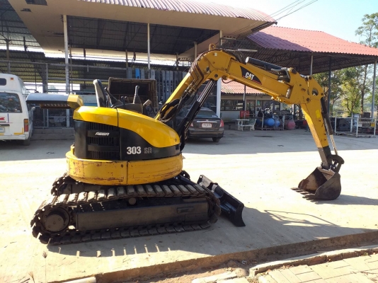 ขายรถขุดCAT303SR เครื่องมิตซูบิชิ เครื่องยนต์S3L ขนาด 3 สูบ คอนโทรลสั้น(น้ำมัน) ปั้มนิ้ว แทรคเหล็กก๊อปยาง ใบมีด รถเดิมๆเก่านอก มีเอกสาร ยังไม่ผ่านการใช้งานในไทย