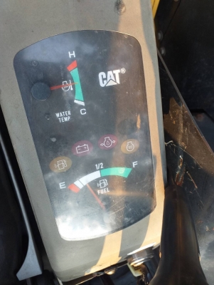 ขายรถขุดCAT303SR เครื่องมิตซูบิชิ เครื่องยนต์S3L ขนาด 3 สูบ คอนโทรลสั้น(น้ำมัน) ปั้มนิ้ว แทรคเหล็กก๊อปยาง ใบมีด รถเดิมๆเก่านอก มีเอกสาร ยังไม่ผ่านการใช้งานในไทย