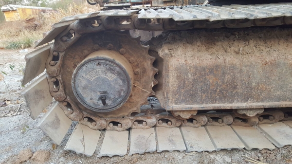 ขาย แบคโฮ KOMATSU PC120-3 เอกสารใบซื้อขาย เครื่อง 6BB1 ปั้มเดิม รถใช้งานได้ปกติ ช่วงล่างต้องเก็บงานหน่อย