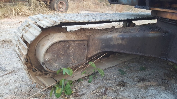 ขาย แบคโฮ KOMATSU PC120-3 เอกสารใบซื้อขาย เครื่อง 6BB1 ปั้มเดิม รถใช้งานได้ปกติ ช่วงล่างต้องเก็บงานหน่อย