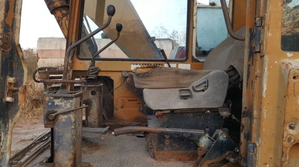 ขาย แบคโฮ KOMATSU PC120-3 เอกสารใบซื้อขาย เครื่อง 6BB1 ปั้มเดิม รถใช้งานได้ปกติ ช่วงล่างต้องเก็บงานหน่อย