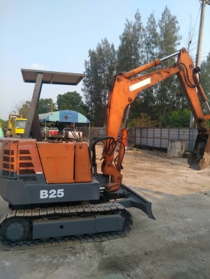 รถแบคโฮ YANMAR YB25 รถเก่านอกนำเข้า ยังไม่เคยใช้งานในไทย ชม.การทำงาน 2000+ ชม. เครื่องดี ปั๊มดี สภาพ รถแบคโฮ YANMAR YB25 รถเก่านอกนำเข้า ยังไม่เคยใช้งานในไทย ชม.การทำงาน 2000+ ชม. เครื่องดี ปั๊มดี สภาพ