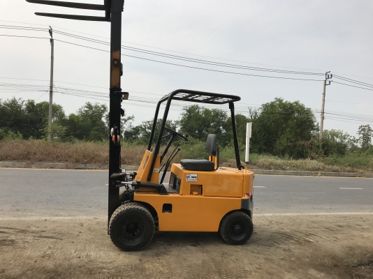 Komatsu fg15-10สภาพดีเก่าญี่ปุ่น มีใบอินวอยไม่เคยใช้ในไทย