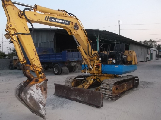 ขายด่วนแบคโฮเล็ก KOMATSU PC 20-5 ซีเรียล 18985 เก่าญี่ปุ่น ยังไม่เคยใช้งานในไทย