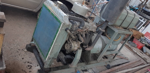 เครื่องปั่นไฟ220V Single Phase 2สาย เครื่องอีซูซุ 4 สูบ สวยพร้อมใช้งาน ราคา45,000บาท