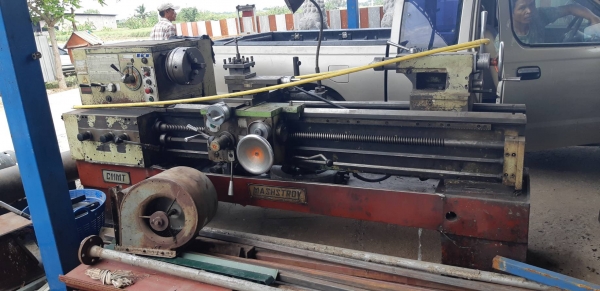 เครื่องกลึงบูโกเรีย8ฟุต สภาพพร้อมใช้งาน ขาย130,000ครับ