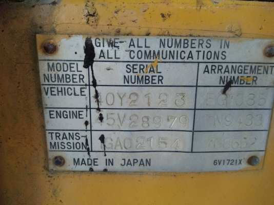 ขายด่วนรถตักเอวอ่อนCAT=910 ปี48 สภาพสวยใช้งานทุกวันมีเลมทะเบืยน สภาพดีพร้อมใช้งาน