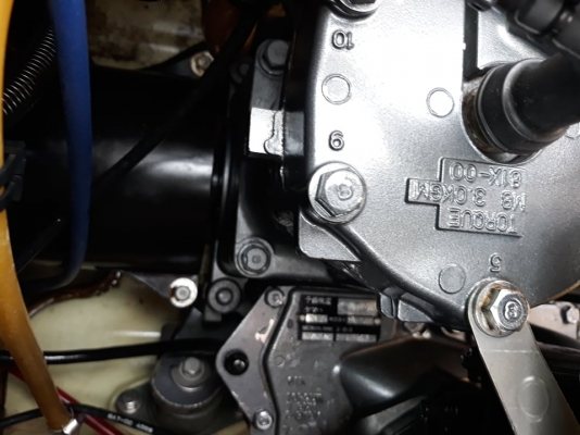 YAMAHA 700