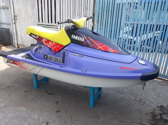 YAMAHA 700