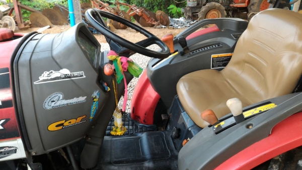ขายรถไถ YANMAR EF352T LX ราคา 118,000 #ร้านสามย่านแทรคเตอร์ และอะไหล่ อ.แกลง จ.ระยอง โทร 0897489639 ขายรถไถ YANMAR EF352T LX ราคา 118,000 #ร้านสามย่านแทรคเตอร์ และอะไหล่ อ.แกลง จ.ระยอง โทร 0897489639