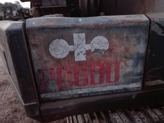 ขายด่วนรถแบคโฮKOMATSU=PC60=5 รถใช้งานอยู่ทุกวันครับ