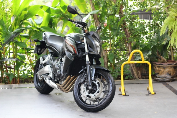 HONDA CB650f รถบ้านมือแรก ฟรีดาวน์ออกรถ 0 บาท