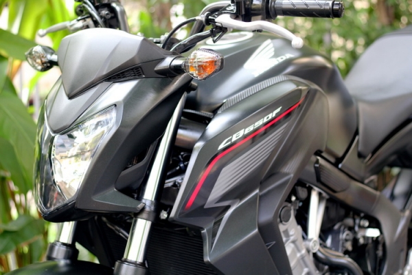 HONDA CB650f รถบ้านมือแรก ฟรีดาวน์ออกรถ 0 บาท