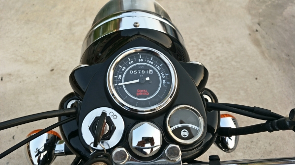 Royal Enfield Bullet 500 ปี 2018 Royal Enfield Bullet 500 ปี 2018