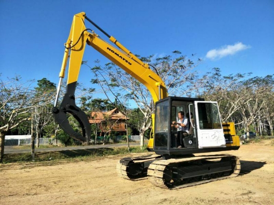 ขายแบคโฮ KOMATSU.PC120-3 มีหัวคีปพร้อมบุ้งกี๋ราคา 390,000 ขายแบคโฮ KOMATSU.PC120-3 มีหัวคีปพร้อมบุ้งกี๋ราคา 390,000