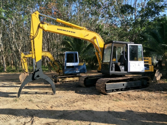 ขายแบคโฮ KOMATSU.PC120-3 มีหัวคีปพร้อมบุ้งกี๋ราคา 390,000