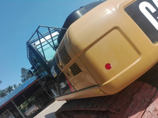 ขอแก้ไขลงราคาผิดขายดาวน์ 1,000,000 ไม่ใช่100,000 ขายแบคโฮ CAT320D2 รถทำงาน6000 ชม.ผ่อนเดือนละ70,000 