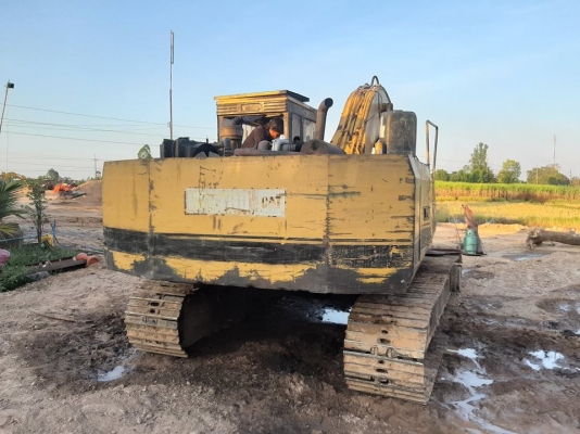 รถแบคโฮ CAT E200B 320,000บ.0808950608