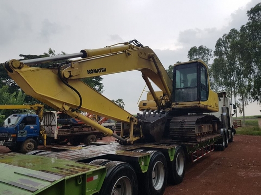 รถขุด KOMATSU PC200-6  640,000บ.