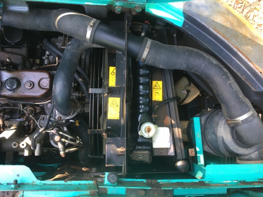 Kobelco sk135sr เก่านอก yn09 Kobelco sk135sr เก่านอก yn09