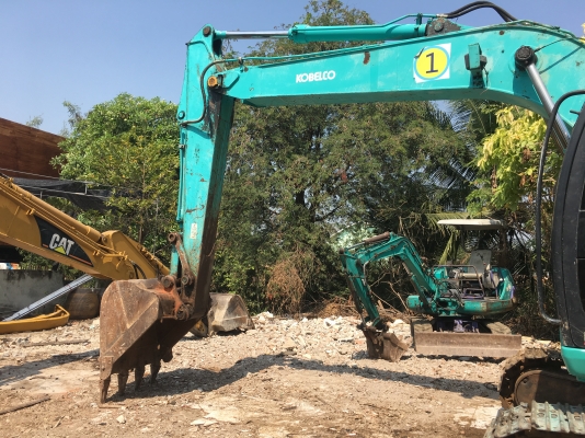 Kobelco sk135sr เก่านอก yn09 Kobelco sk135sr เก่านอก yn09