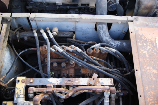 แบคโฮ HITACHI EX200-2 ติดหัวทุบ