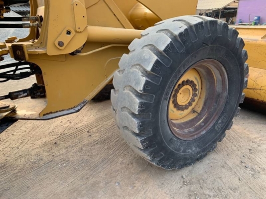 ขาย 885,000 รถตักล้อยาง CATTERPILAR 924Gz  เครื่องดี เกียร์แรง ระบบไฮโดรลิกพร้อมใช้ เอกสารชื้อขาย  รถอยู่  นครปฐม โทร 0610710295  สนใจ รายการสินค้า อื่นๆ ที่ เว็ปไชค์ Truck2Hand https://www.truck2hand.com/index.php?actions=content/search&amp;member_id=136