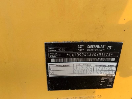 ขาย 885,000 รถตักล้อยาง CATTERPILAR 924Gz  เครื่องดี เกียร์แรง ระบบไฮโดรลิกพร้อมใช้ เอกสารชื้อขาย  รถอยู่  นครปฐม โทร 0610710295  สนใจ รายการสินค้า อื่นๆ ที่ เว็ปไชค์ Truck2Hand https://www.truck2hand.com/index.php?actions=content/search&amp;member_id=136