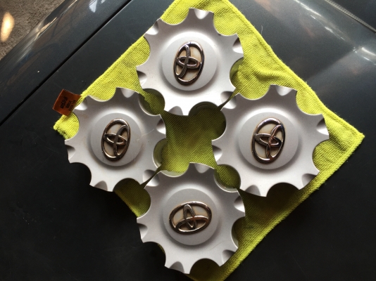 ฝาครอบล้อพีรันเนอร์ ขอบ15(ของแท้ถอดมือ2) #ชุด4ฝา1200บ.โทร0879050181.ส่งได้ทั่วไทย