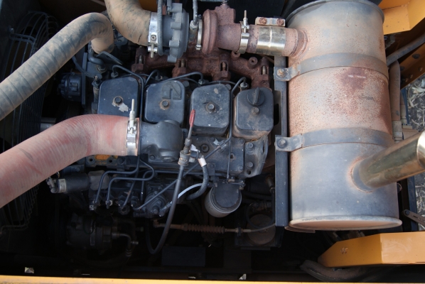 ขายแบคโฮล้อยาง ยี่ห้อ HYUNDAI