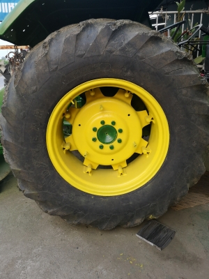 ขายยางรถไถแทรคเตอร์มือสอง18.4/15-30